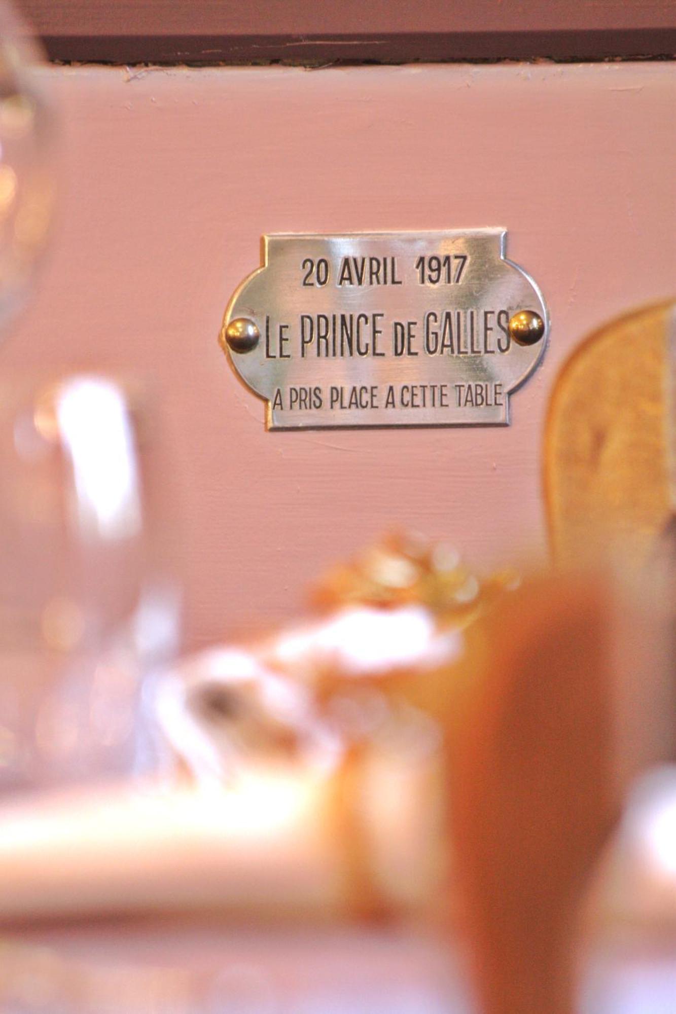 The Originals Boutique, Hotel La Colonne De Bronze, Saint-Valéry-sur-Somme Exteriör bild